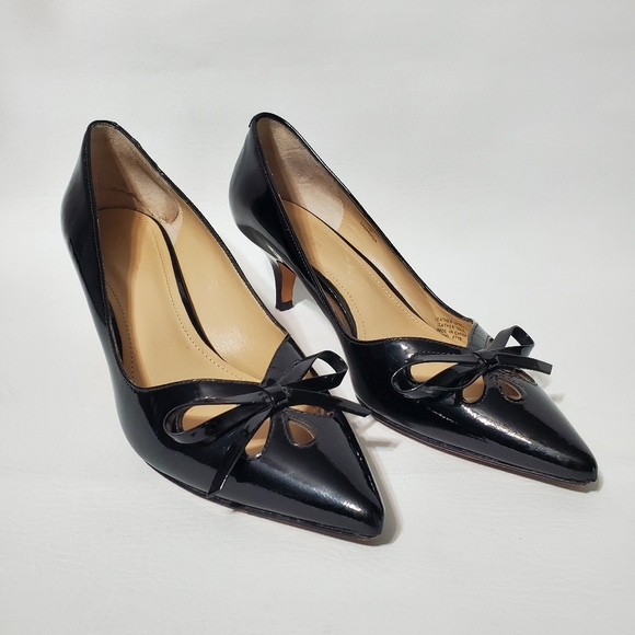 Joan & David Shoes - Joan & David Black Patent Leather Heels Bow Detail Flower Petal Cut Outs Size 7